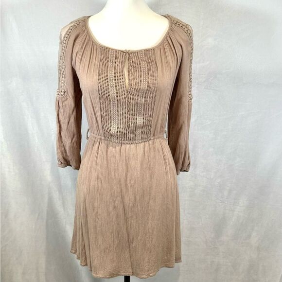 Mocha taupe lace shoulder detail dress size small - Picture 1 of 6
